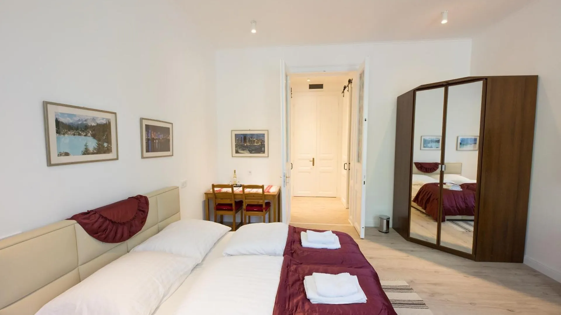 Guest house Wagner Villa 902 With Free Private Parking Budapest Hungary