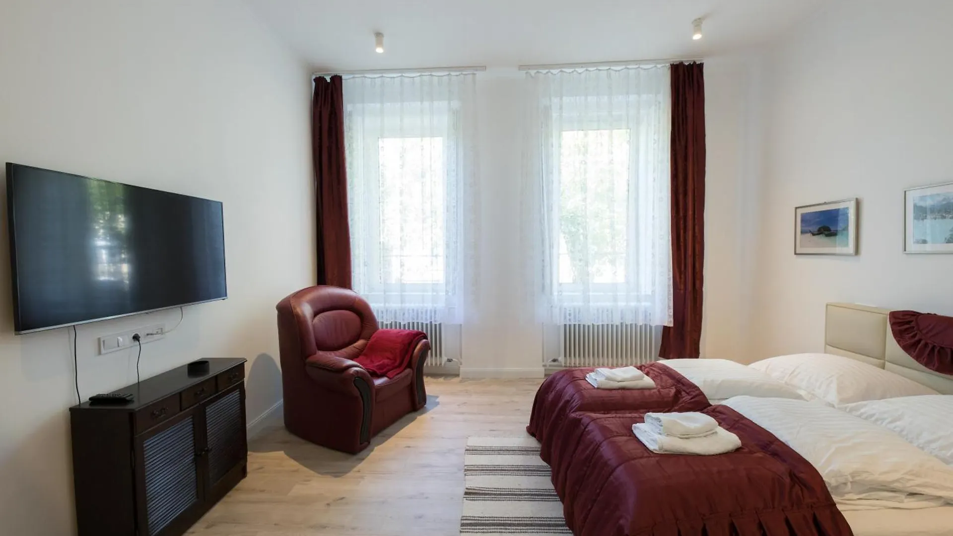 Affittacamere Wagner Villa 902 With Free Private Parking Budapest